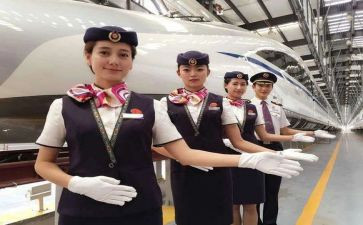 乘务长年度工作总结5篇