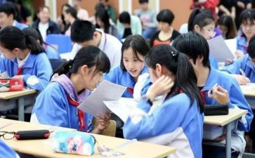 初中生入团志愿书精选600字范文优秀5篇(初中生入团志愿书范文：精选5篇)
