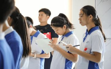 初中生综合素质自我评价600字5篇(初中生综合素质自我评价：展现全面成长的五篇篇章)