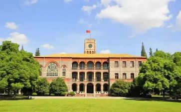 大二下学期自我鉴定精选5篇(大二下学期自我鉴定：精选5篇，探索成长之路)