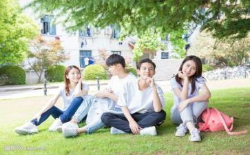 大学300字自我鉴定优质8篇(大学生自我鉴定：300字优质文辑)
