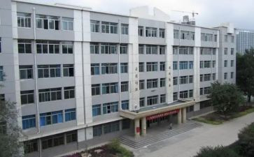 大专毕业生自我鉴定300字7篇(大专毕业生自我鉴定：展现才华与潜力)