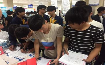 顶岗实习总结8篇(精华实习：8篇顶岗总结)