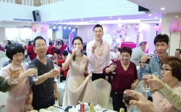 订婚宴女方讲话稿8篇