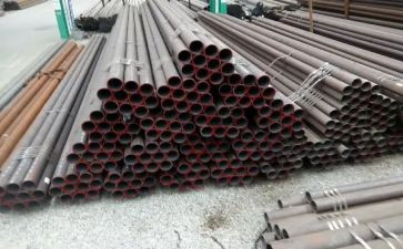 读《钢铁是怎样炼成的》有感精选8篇(《钢铁炼成之路：8篇精选读后感》)