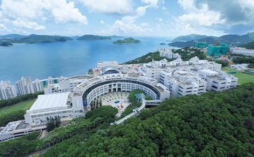 高校年终总结模板5篇