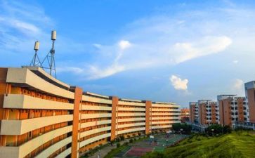 高校教师的工作总结报告最新6篇(高校教师工作总结：6篇精华报告)