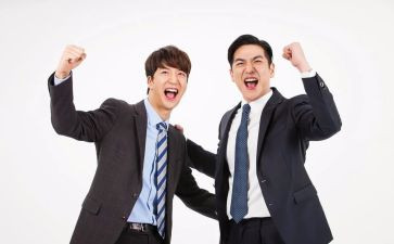 社区工作者的述职报告通用8篇(社区工作者的八篇述职报告：职责尽心，成就卓越)