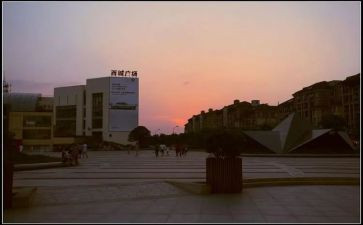 广场场地租赁合同6篇