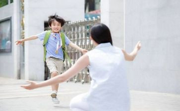 读《铁路边的孩子们》有感5篇(《铁路边的孩子们》：孩童的坚韧与希望)