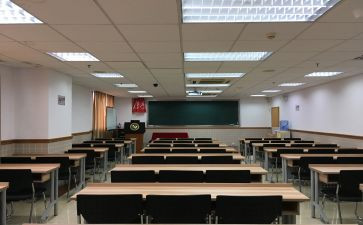 《会飞的教室》读后感优质6篇(《翱翔课堂》：6篇精彩读后感)