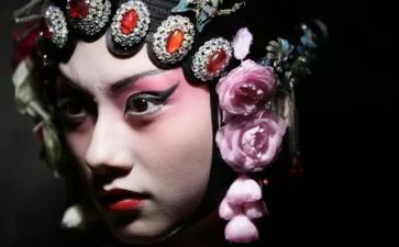 大班《京剧脸谱》教案模板7篇