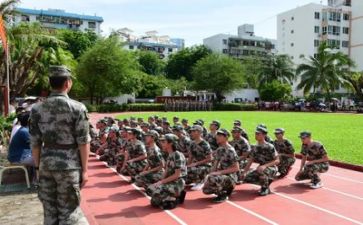军训心得感想500字精彩范文优秀5篇(军训心得：磨砺成长，铸就坚强)