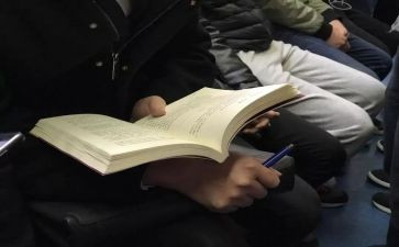 关于小学生课外阅读调查报告8篇