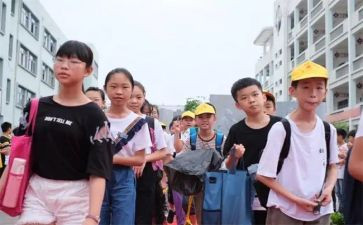 六年级班主任工作总结模板6篇(六年级班主任工作总结：6篇模板，助力成长)