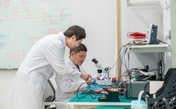 教师评职称个人工作总结范文模板5篇(职称评定：5篇个人工作总结范文模板)