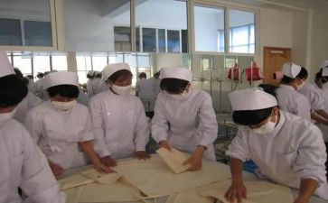 卫校学生毕业自我鉴定8篇