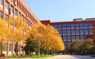 公益进校园活动方案8篇