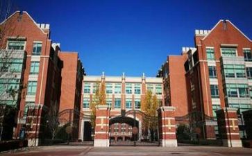 校园生活二三事作文7篇