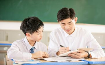 难忘同学情作文600字优秀范文5篇(同窗情，永不忘)