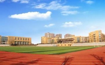 给学校的辞职报告模板8篇