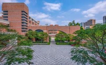 给学校的辞职报告最新5篇