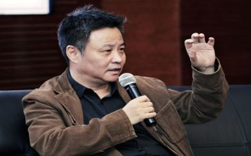 读余华《活着》心得体会5篇