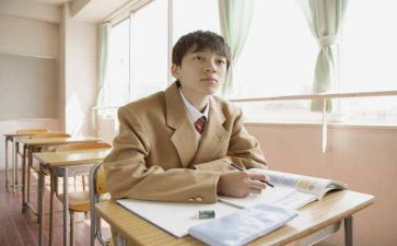 医学生在校期间自我鉴定7篇