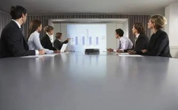 人力资源述职报告精选6篇(精华人资述职：6篇独家报告解读)