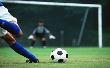 足球活动队活动方案策划5篇